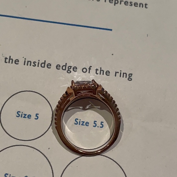 Rose gold stamped 925 ring approximately size 5.5 - Picture 9 of 10